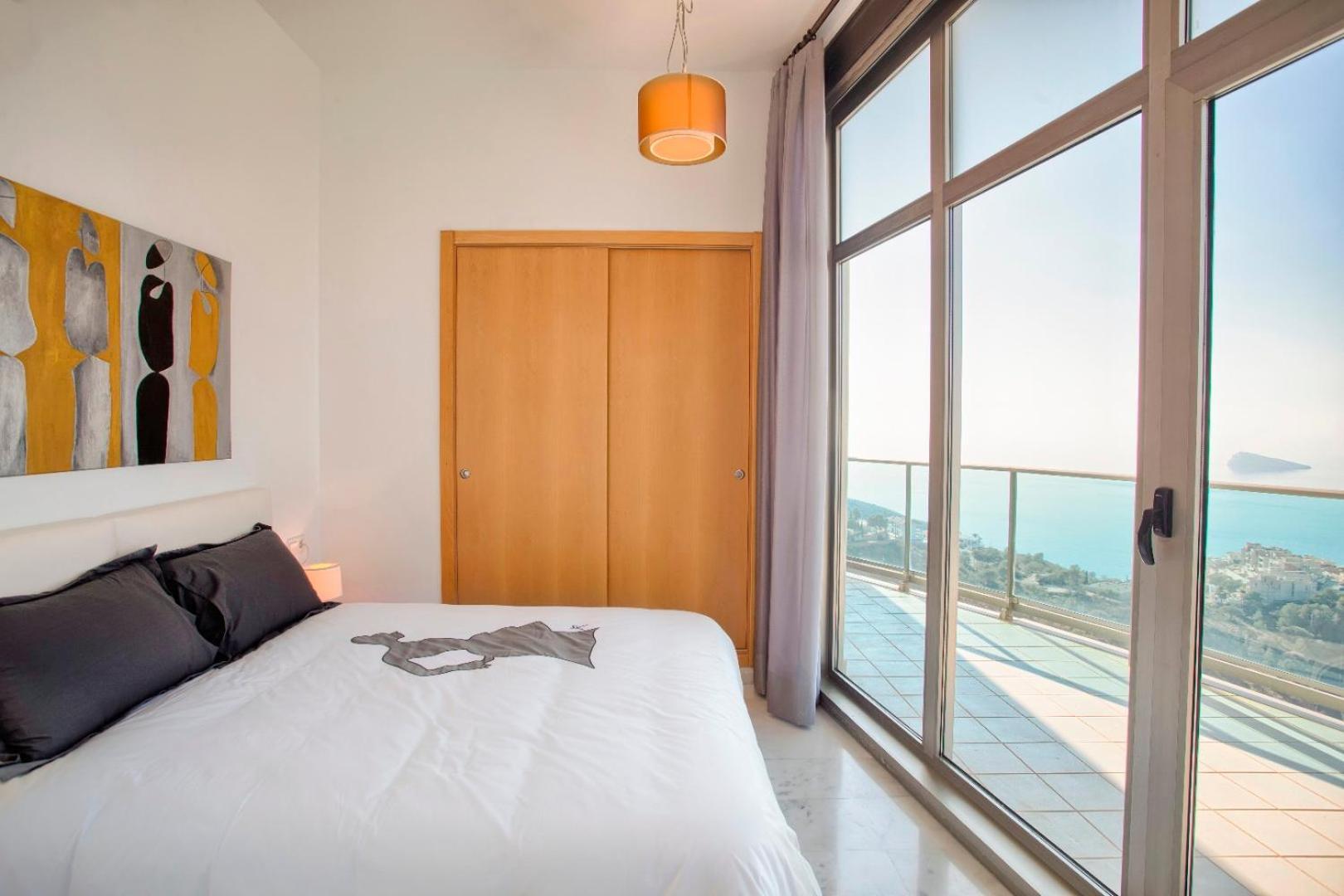 Luxury Apartment On The 40Th Floor With Amazing Views Benidorm Bagian luar foto