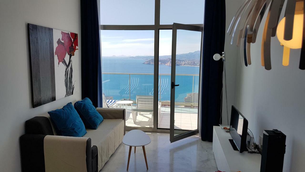 Luxury Apartment On The 40Th Floor With Amazing Views Benidorm Bagian luar foto